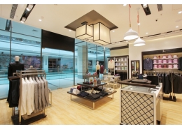 NỘI THẤT SHOP QUẦN ÁO 01