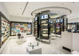 NỘI THẤT SHOWROOM MỸ PHẨM